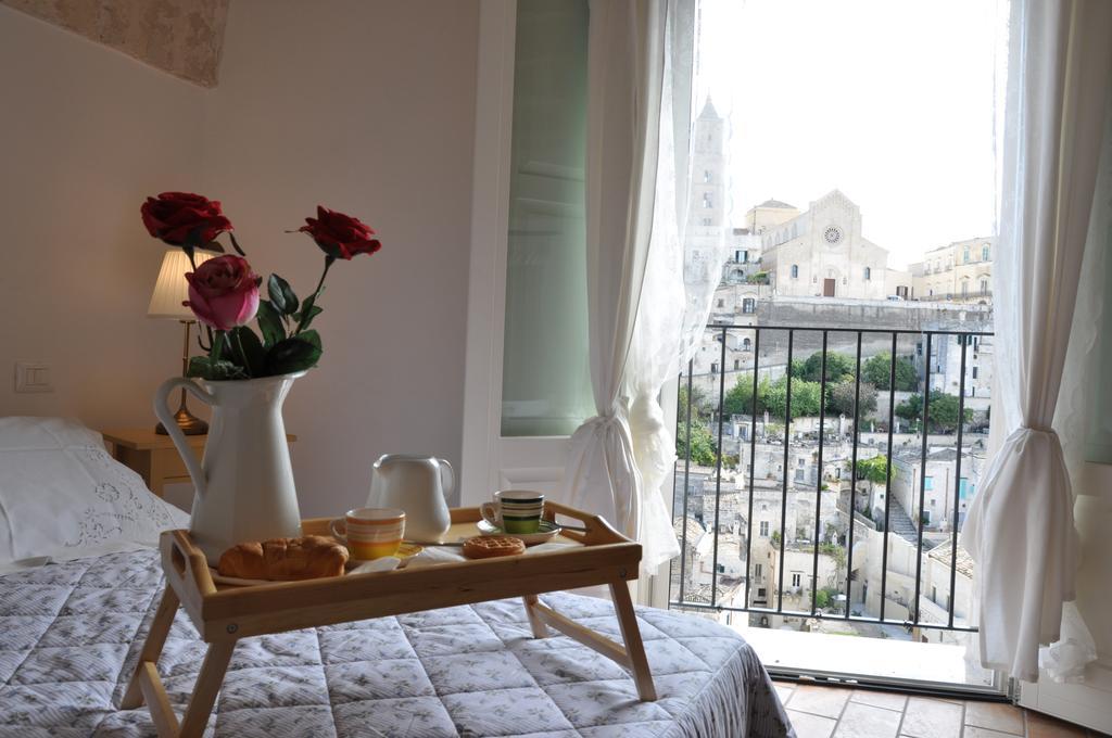 מטרה Roseus La Casa Vacanze Nei Sassi מראה חיצוני תמונה
