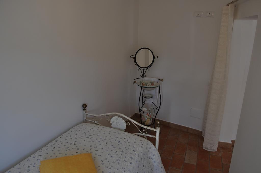 מטרה Roseus La Casa Vacanze Nei Sassi מראה חיצוני תמונה
